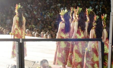 Hula from Merrie Monarch Hoike April 2008